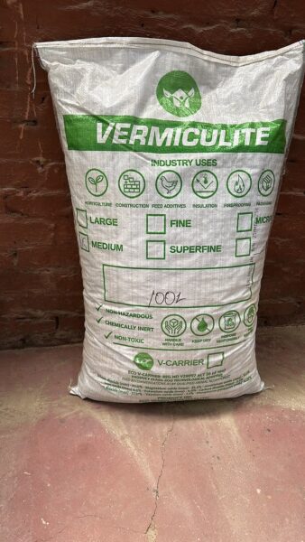 Vermiculite for Animal Feed